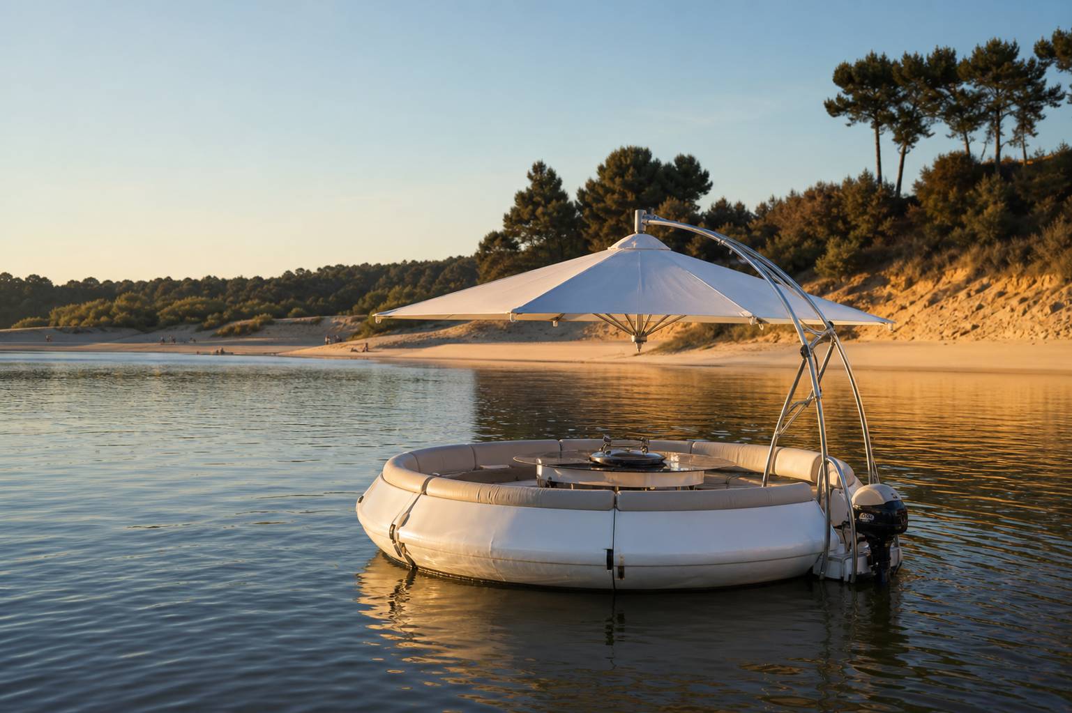 Le BBQ Boat : l’incontournable tendance estivale pour des grillades flottantes, BBQ Boat : le
